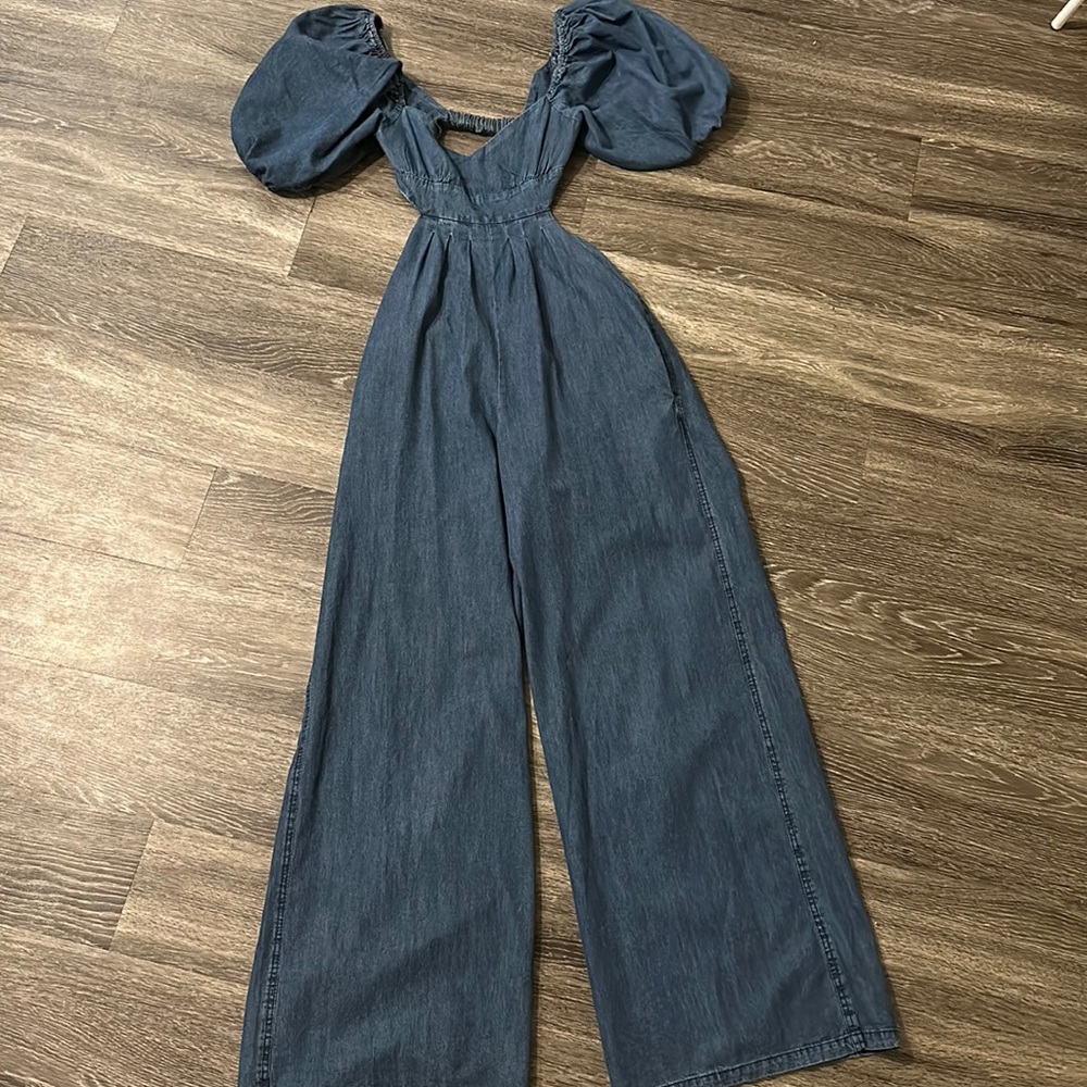 Wide leg puff sleeve cutout jumpsuit - with pockets!!!